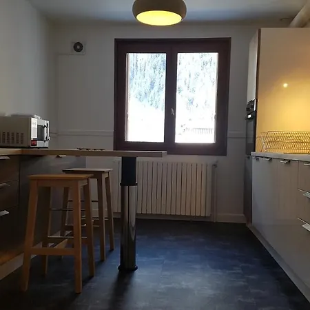 Post1 * Шамоні